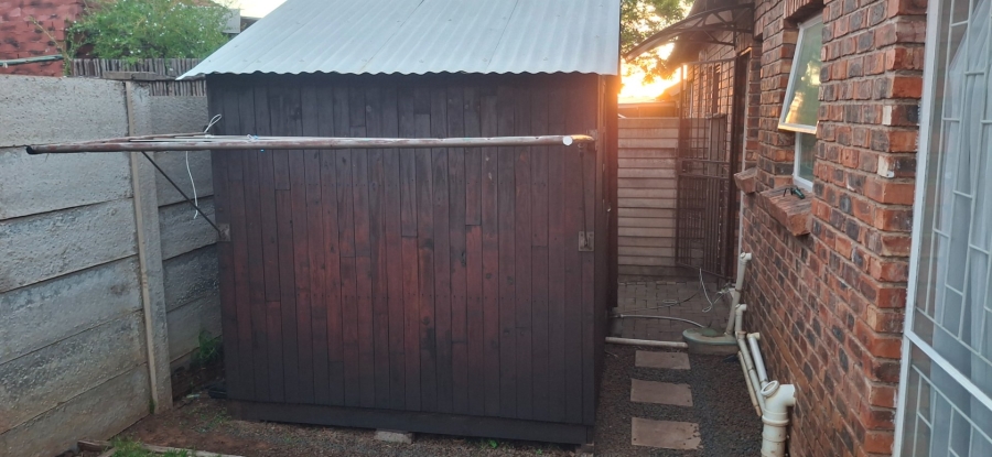 2 Bedroom Property for Sale in Fleurdal Free State